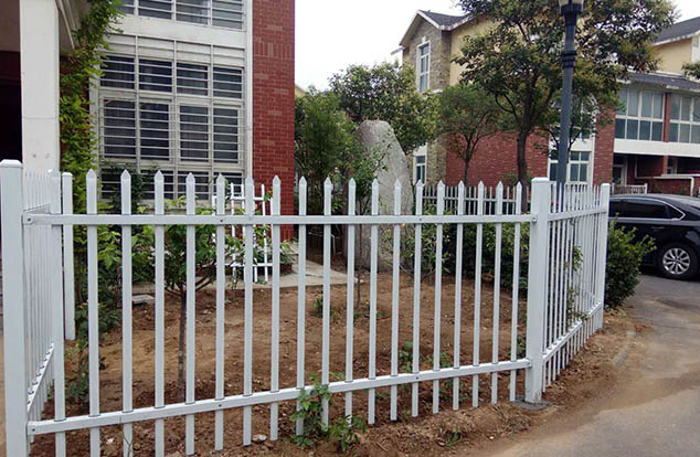 锌钢围墙护栏 锌钢围墙护栏